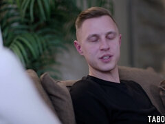 Velike joške, Busty, Globoko grlo, Doggystyle, Zrela, Milf, Mačeha, Sesanje