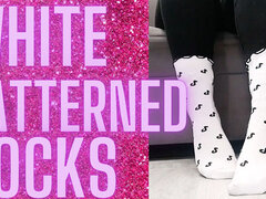 (108) White Patterned Socks