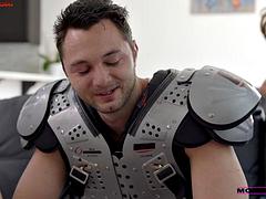 Anal, Avsugning, Dubbelpenetrering, Hardcore, Milf, Styvmamma, Tuttar