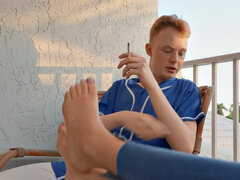 18, Føtter, Briller, Raseblandet, Jeans, Fitte, Dusj, Røyker