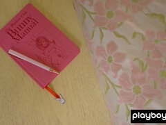 Rubia, Lencería, Natural, Tetas naturales, Pequeña, Coño, Afeitado, Tetas