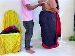 When Telugu Aunty Wearing Saree Without Blouse Went to the Shop to Buy Bra, Shopkeeper Fucks Her While She Trial the Bra - Cum