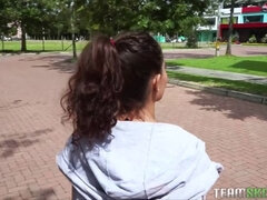 Amateur, Dormitorio, Corridas faciales, Penetracion con dedos, Latina, Tetas naturales, Flaco, Adolescente