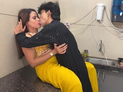 Amatőr, Cumizás, Ondó fröcskölés, Érett feleség, Nuni