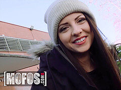 Anale, Culo in bocca, Grande cazzo, Pompino, Brunetta, Ragazza