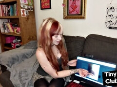 Enthousiasteling, Laarzen, Dominatie, Dominante vrouw, Fetisj, Hakken, Natuurlijke tieten, Klein