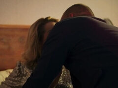 Blondinka, Fafanje, Doggystyle, Dekle drka tiča, Poljubljanje, Piercing, Muco