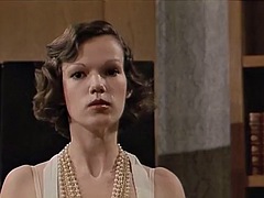 Nana, Grosse bite, Gros seins, Blonde, Sucer une bite, Brunette brune, Rousse roux, Rétro ancien