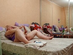 Poilue, Masturbation, Mature, Mère que j'aimerais baiser, Orgasme, Russe, Solo, Belle mère