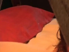 Velike joške, Rjavolaska, Lezbijke, Muco, Tetovaže, Joške