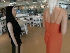 Amatör, Asiatisk, Avsugning, Hd, Pov, Offentlig, Tonåring, Trekant