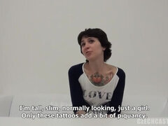 Gesztenyebarna, Cseh, Hd, Pirszing, Tetkó, Begyek