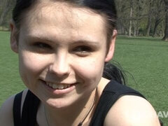 Røv, Pik sutte, Brunette, Hundestilling, Kjole, Behåret, Naturlige bryster, Udendørs