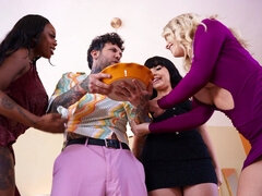 Ashley Alexander pleasures tattooed dude in the kitchen