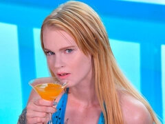 Úžasnej, Bikini, Čierne, Kuřba, Honění, Medzirasové, Prirodzené prsia, Tetovanie