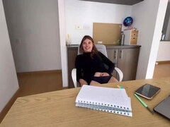 Amateur, Penetracion con dedos, Lesbiana, Oficina, Orgasmo, Pantaletas, Coño, Adolescente