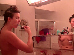 Мамочка, Крошечные