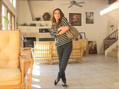 Közelkép, Táncolás, Túlzott, Masszázs, Maszti, Nyilvános, Egyedül, Szoknya alatti