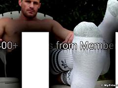 Jaxton Trains His Foot Boy - Jaxton  Thom