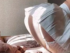 Gros seins, Masturbation, Nénés