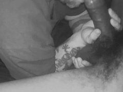 Amerikansk, Stor kuk, Avsugning, Par, Hårig, Handjobb, Hemmagjord, Tatuering