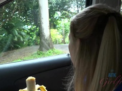 Plage, Blonde, Sucer une bite, Piercing, Pov, Chatte, Rasée, Nénés