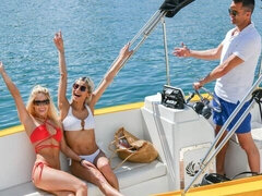 18 anos, Bundão, Pauzão, Boquete, Transar de quatro, Dupla penetração, Melharucos naturais, Adolescente