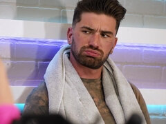 Culo, Bionda, Da dietro, Facciale, Sculacciata, Schizzi, Tatuaggi, Tette