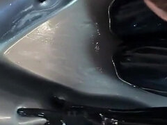 본디지 훈육 사디즘 마소치슴, 본디지, 흑갈색 머리, 여자 지배, 페티쉬, 라텍스, 마사지, 짧은 머리