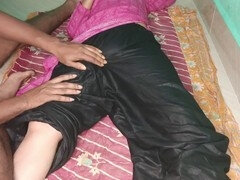 Nubile 18-year-old Pihu Sona gets some action and makes a mess on her feet