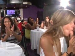 Blondin, Brunett, Klassisk, Söt, Grupp, Hardcore, Mogen, Tuttar