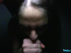 Stora tuttar, Avsugning, Otrohet, Par, Doggystyle, Utomhus, Pov, Offentlig