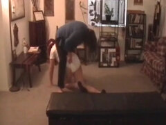 Brunette, Klassisk, Langt ned i halsen, Fetish, Lesbisk, Naturlig, Fisse, Spanking