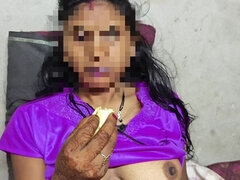 18 éves, Amatőr, Műcerka, Étel, Indiai, Egyedül, Tini, Vibi