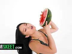 Amerikanisch, Asiatisch, Schönheit, Blasen, Braunhaarige, Fingern, Hd, Jungendliche (18+)