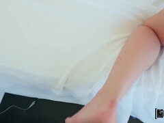 Velik kurac, Fafanje, Latinka, Prvoosebno snemanje seksa, Muco, Jahanje, Obrito, Joške