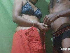 Moster, Fingering, Hemmafru, Indisk, Kysser, Massage, Onani, Styvmamma