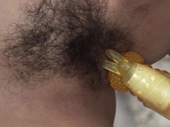 Give finger, Hd, Bryster, Legetøj