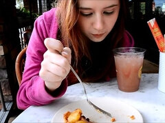 Closeup, Ballando, Spalancato, Masturbazione, Orgasmo, Pubblico, Solo, Video di donne in gonna