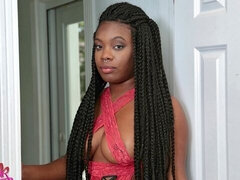 Stor stjärt, Stor kuk, Stora tuttar, Avsugning, Doggystyle, Ebenholts, Hardcore, Mellanrasig