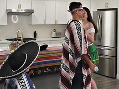 Velike joške, Hardcore, Najstnice