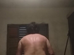 Döci, Házi készítésű, Érett koros, Egyedül