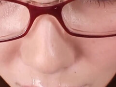 Asiatisch, Grosse titten, Blasen, Fesselspiele, Hochschule, Besamung, Brille, Milf