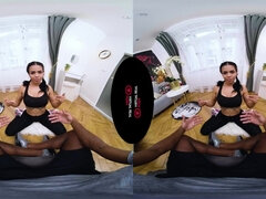 Grosse bite, Gros seins, Sucer une bite, Plantureuse, Couple, Interracial, Rasée, Tatouage
