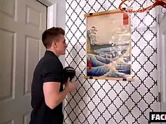 18 jahre, Blasen, Studentenwohnheim, Aufs gesicht abspritzen, Mann mann frau, Reiten, Dürr, Titten