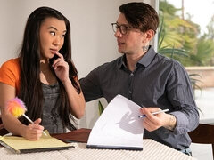 18 jaar, Kont, Pijpbeurt, Handbeurt, Likken, Masturbatie, Natuurlijke tieten, Tiener