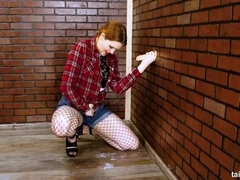 Sperma shot, Ansiktsbehandling, Gloryhole, Handjobb, Strumpbyxor, Fitta, Rödhårig, Solo