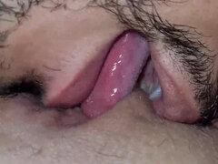 chupando a buceta dela at� ela gozar