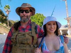 Grosser arsch, Blasen, Braunhaarige, Hundestellung, Piercing, Tätowierung, Jungendliche (18+), Titten