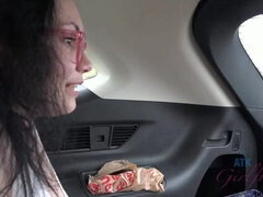 Amatør, Pik sutte, Brunette, Fodjob, Olie, Pov, Offentlig, Våd